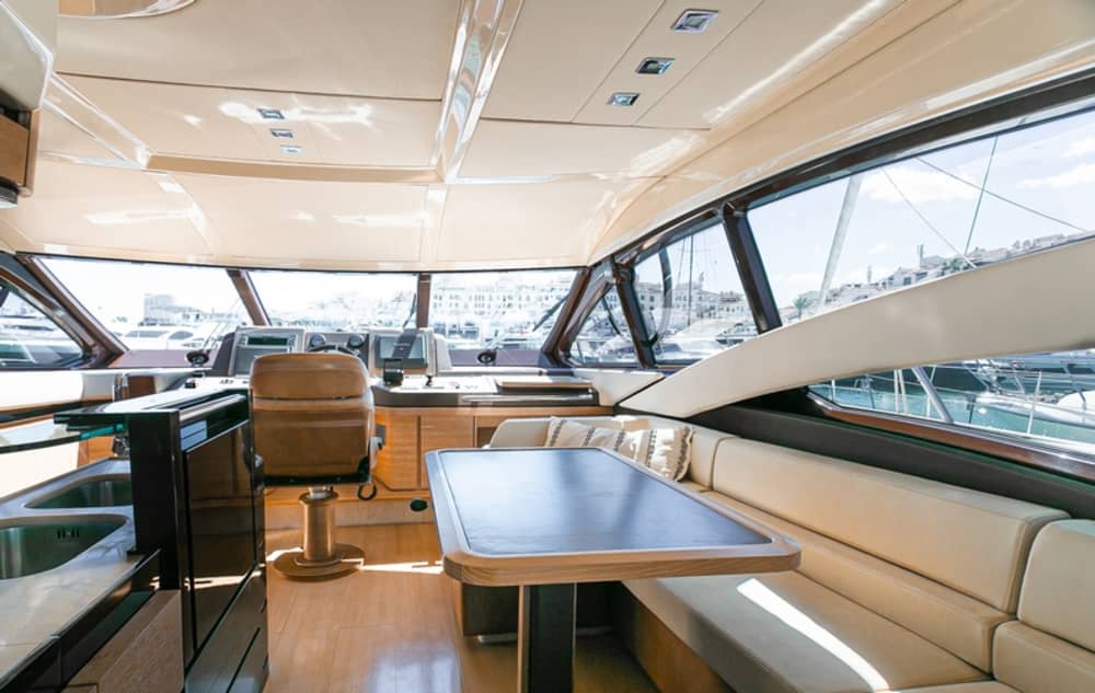 6-godzinny rejs jachtem do Marbelli z Puerto Banús