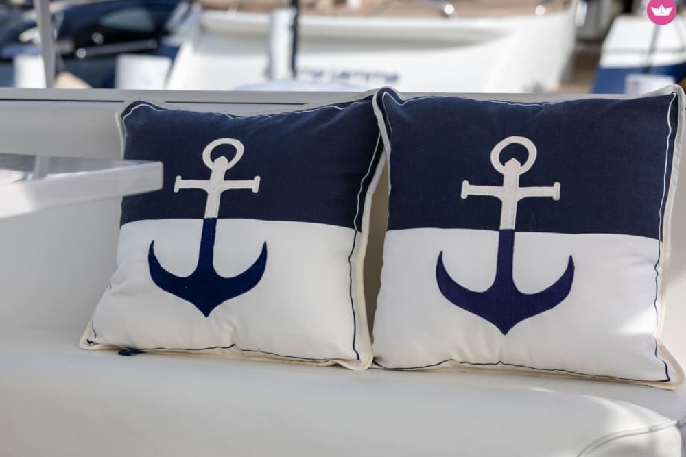 Half-Day Coastal Tour of Naples or Procida