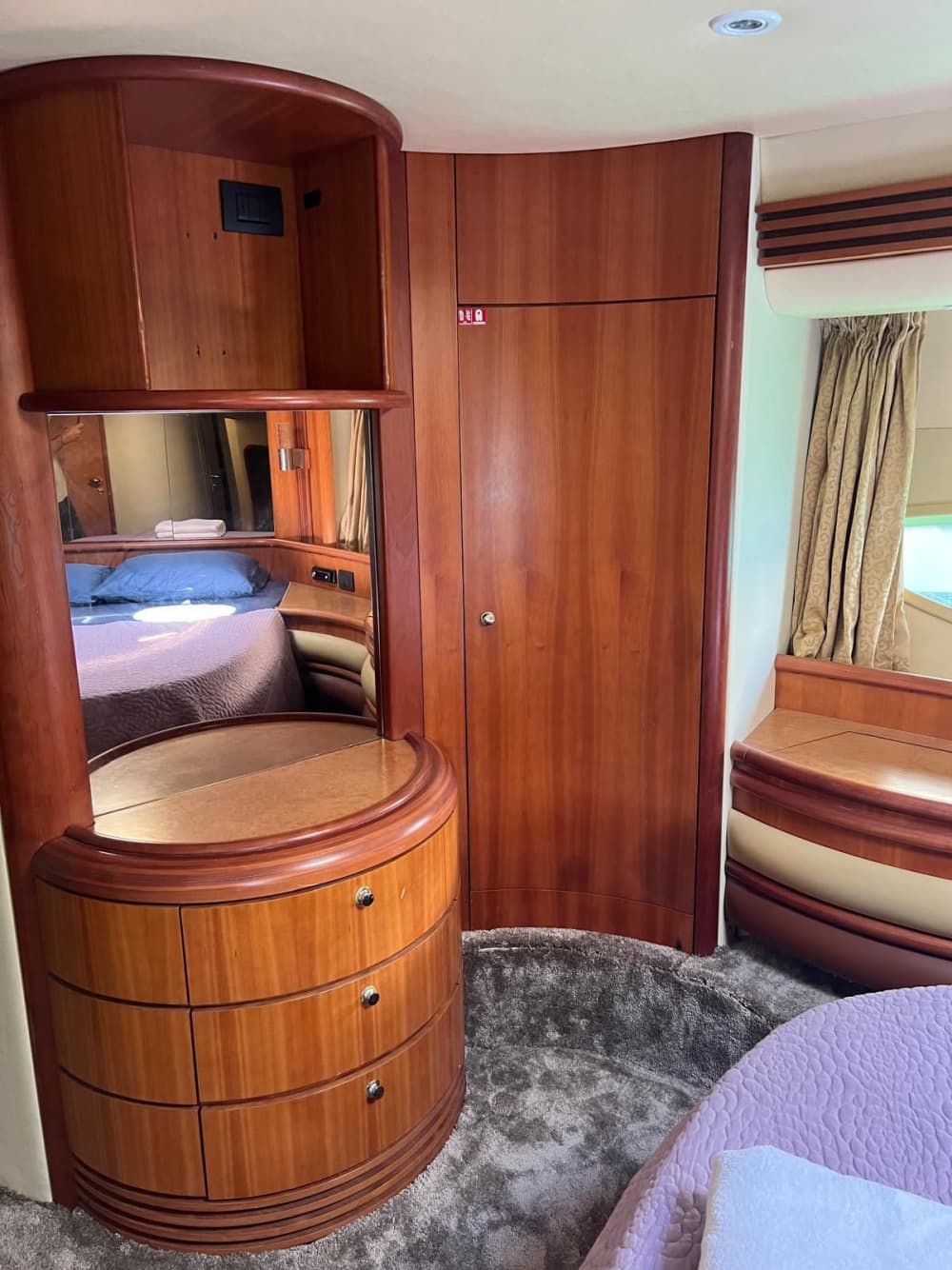 Descubra la mejor experiencia de natación y relajación en yate en Bodrum