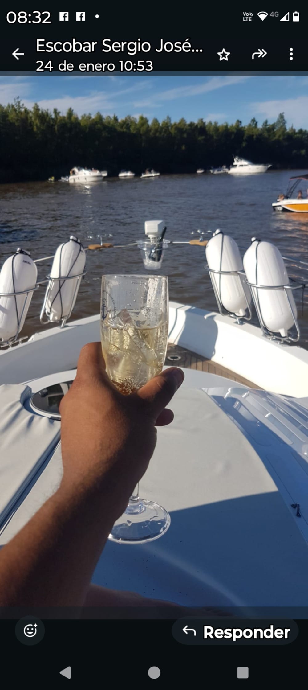 Experiencia de barbacoa argentina en yate en el Delta del Tigre