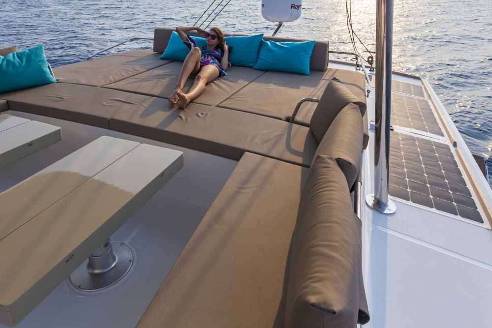 Luxus-Ausflug nach Sitges – Halbtagesausflug an Bord von Only One Life