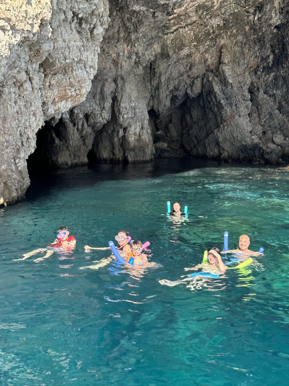 Athens Riviera | From €500 | Luxury 8m RIB – 250HP Yamaha V6