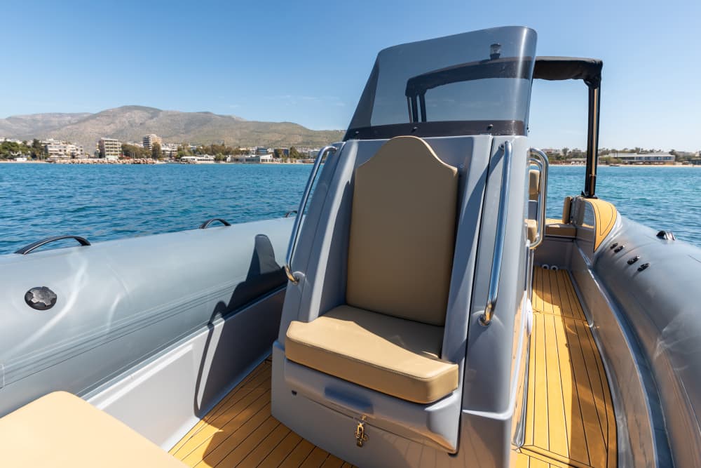 Athens Riviera | From €500 | Luxury 8m RIB – 250HP Yamaha V6