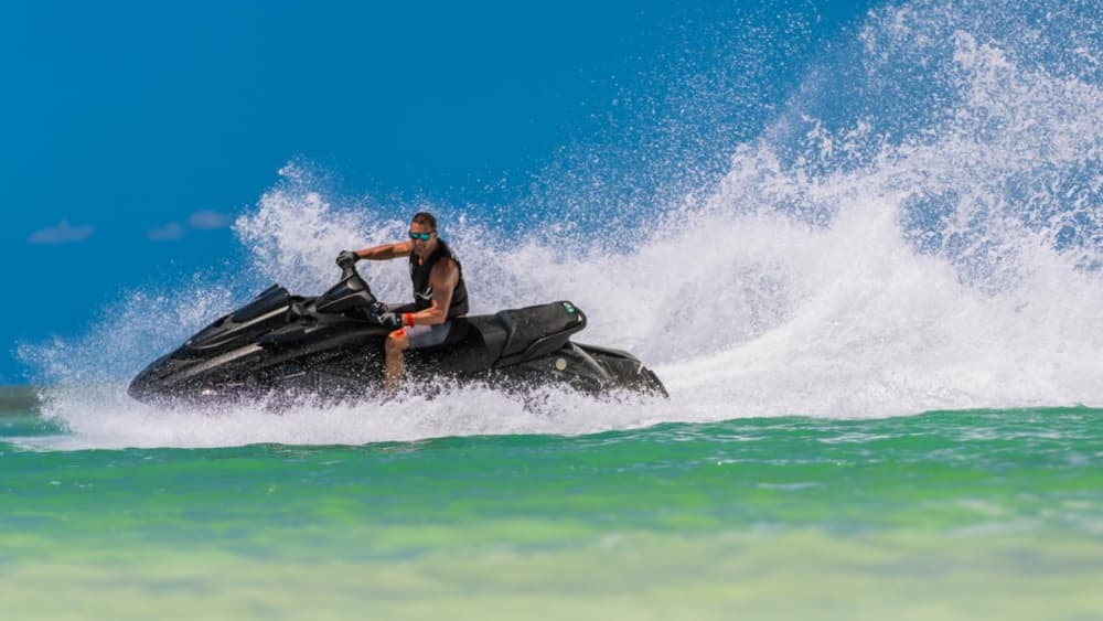 Avventura sul Mare: 2 Ore in Jet Ski
