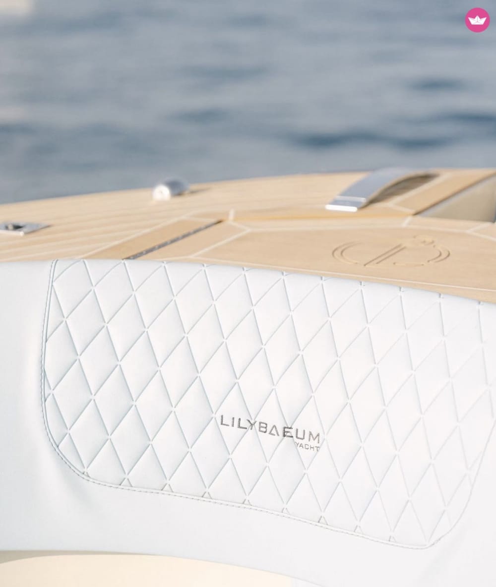 Experiencia en barco privado de Cascais a Seixal - 5,5 horas