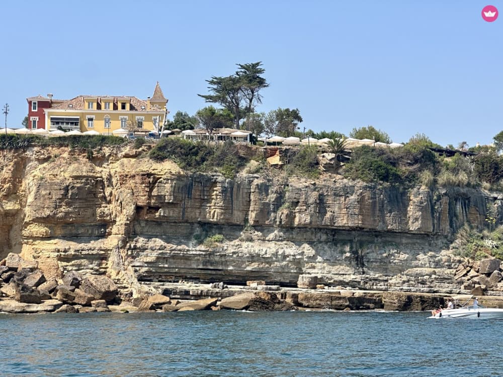 Experiencia en barco privado de Cascais a Seixal - 5,5 horas