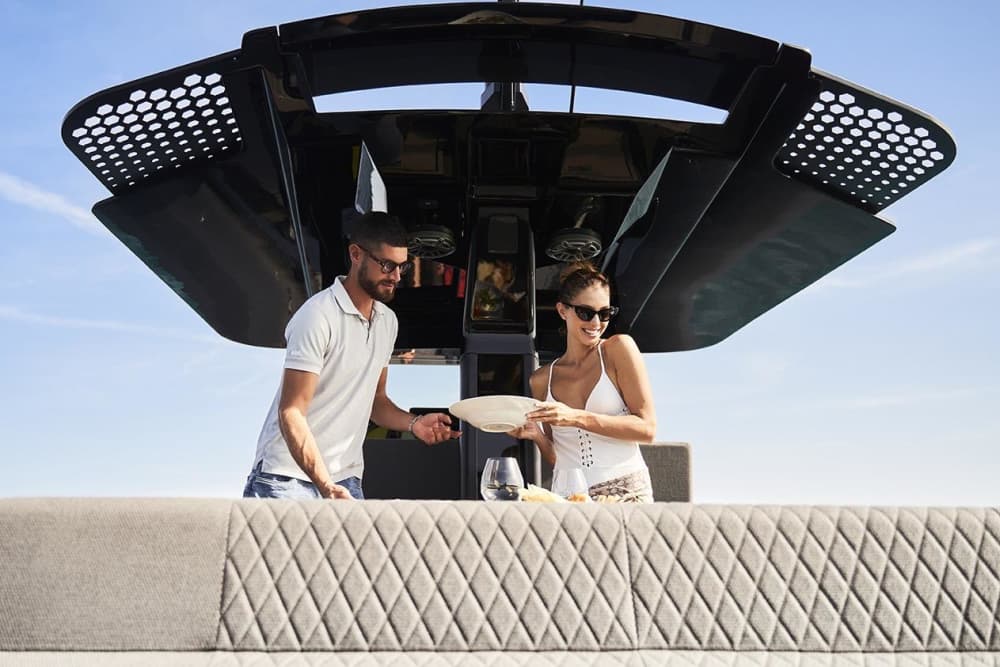 HALF DAY ON THE AMALFI COAST ON BOARD AN EXCLUSIVE G-TENDER DIECI (2025) 11.9 MT. HALF