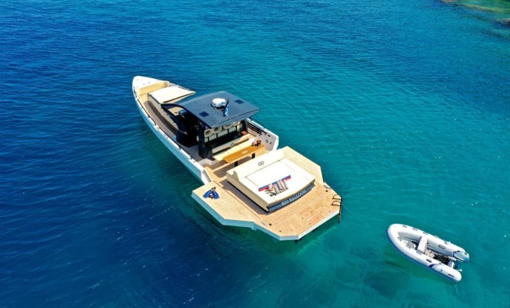 Crociera di lusso in yacht privato a Kleftiko e Poliegos