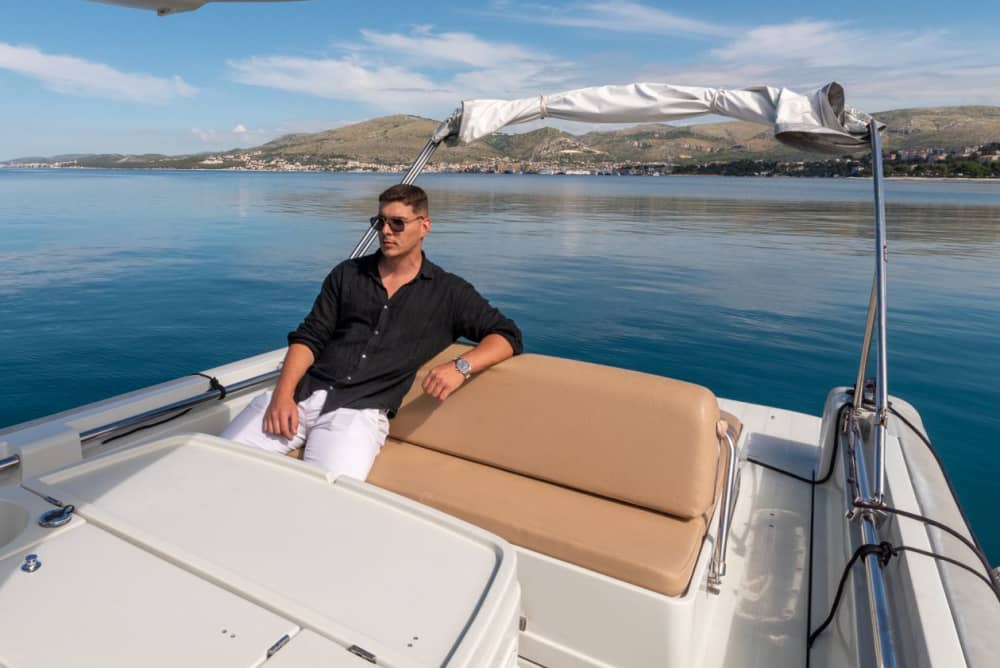 Island Hopping Bliss: Šolta, Blue Lagoon & Hidden Bays