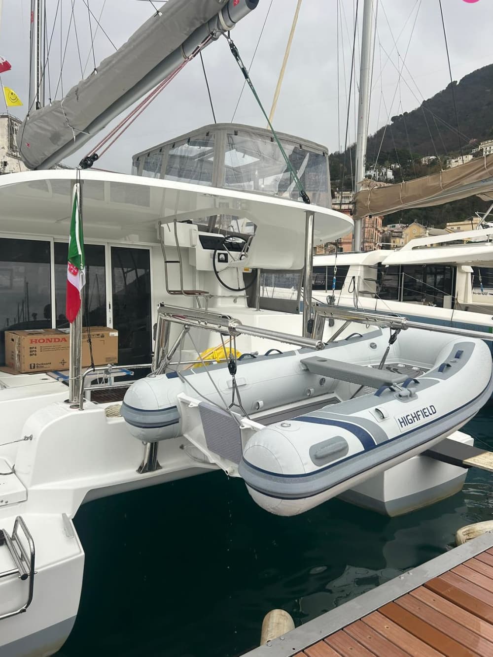 Uma experiência inesquecível entre os Faraglioni de Capri