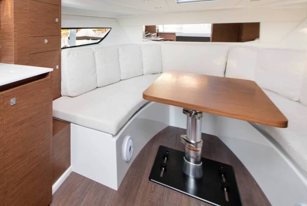 Experiencia en yate de lujo: Lipari y Vulcano desde Milazzo