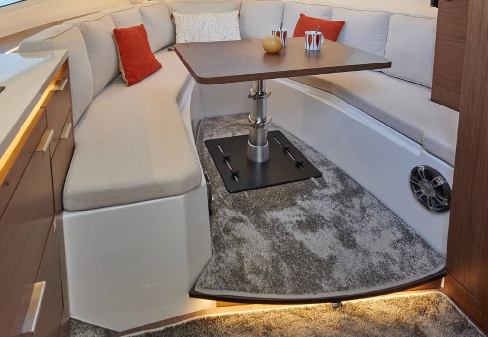 Experiencia en yate de lujo: Lipari y Vulcano desde Milazzo