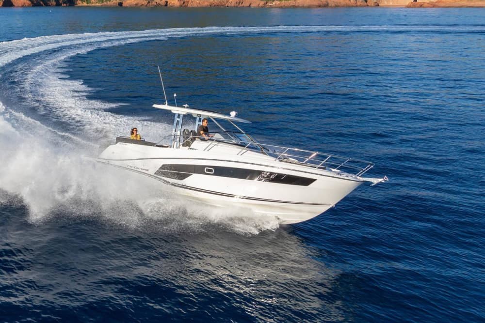 Experiencia en yate de lujo: Lipari y Vulcano desde Milazzo