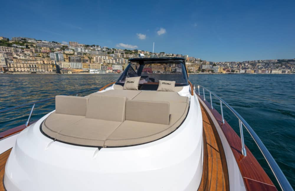 Lipari y Vulcano desde Milazzo: experiencia exclusiva en yate