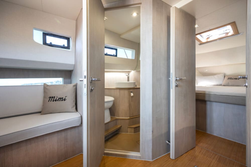 Lipari y Vulcano desde Milazzo: experiencia exclusiva en yate