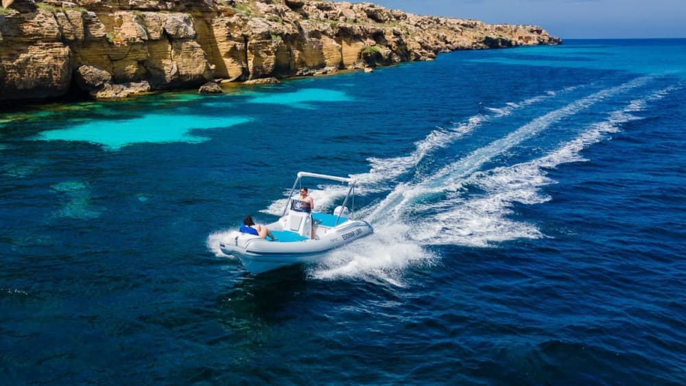Περιήγηση με σκάφος στα νησιά Egadi