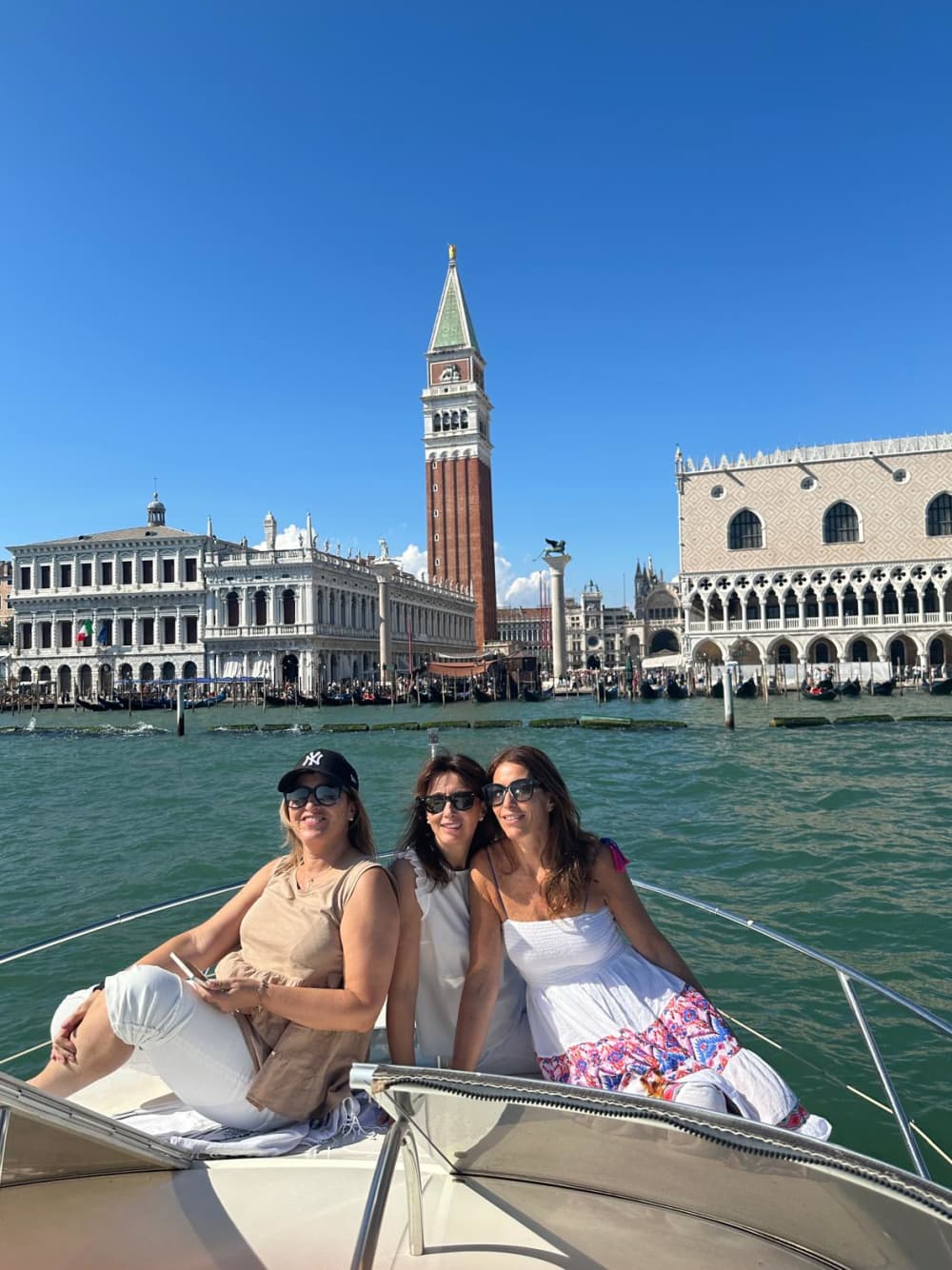 Bootstour zu den Inseln von Venedig – Murano, Burano und Torcello