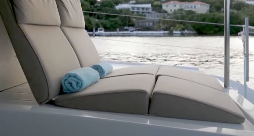 Зов моря: Откройте для себя Капри на катамаране.