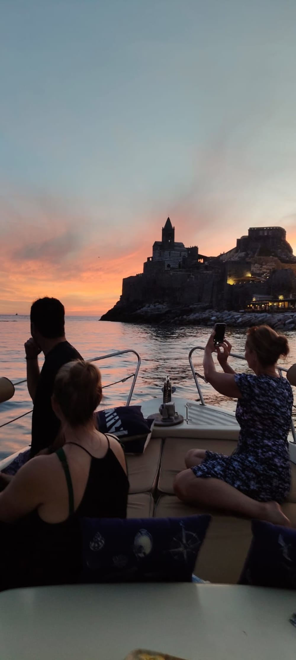 Excursión al atardecer en el Golfo dei Poeti