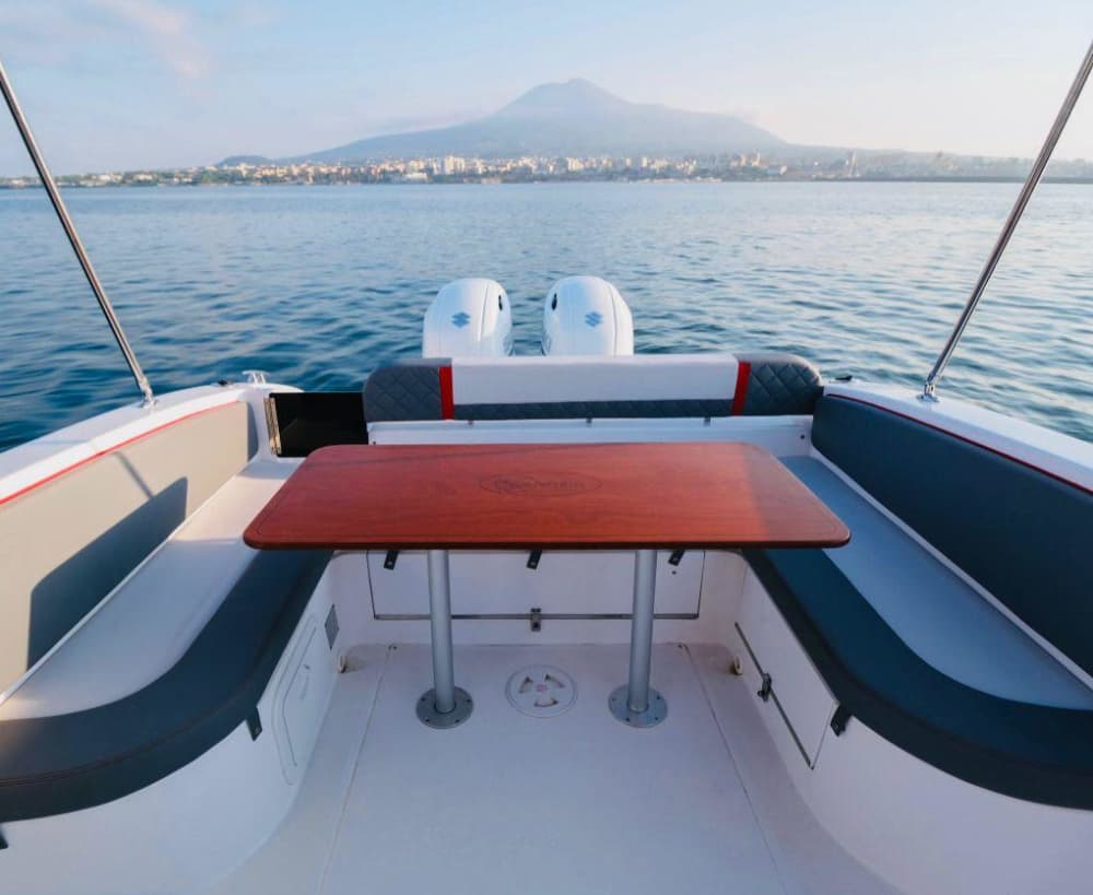 Private boat tour of Bonifacio and Corsica - Lavezzi and Spargi