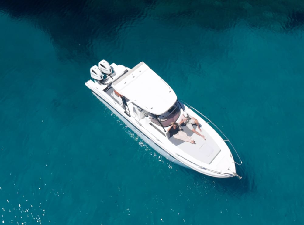 Private boat tour of Bonifacio and Corsica - Lavezzi and Spargi
