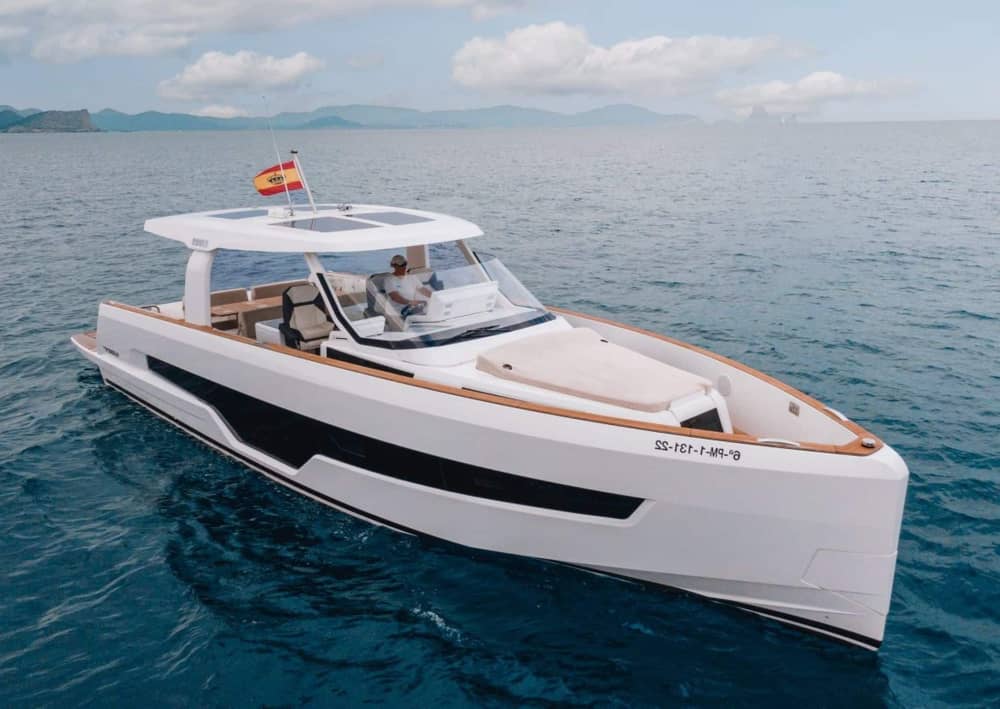 Fjord 41 XL Half-day cruise between Monaco and Nice (All inclusive)