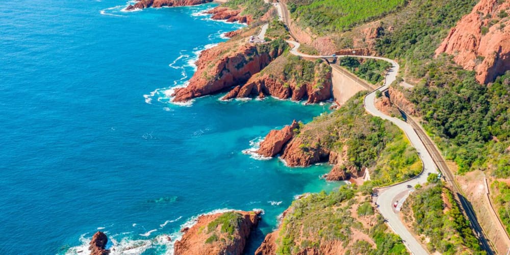 Crociera alle isole di Lérins o Esterel con skipper e carburante inclusi - Cannes