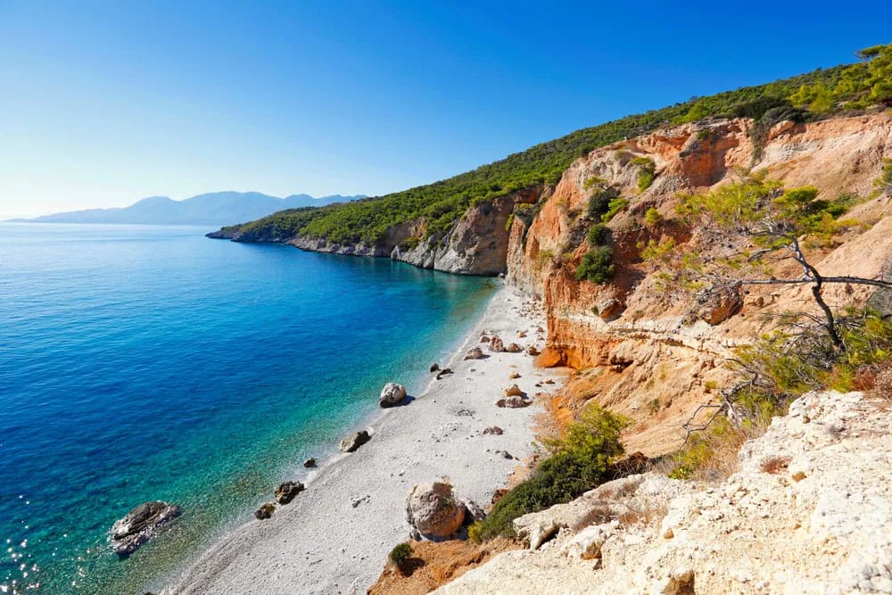 De la Egina la Moni și Agkistri | Excursie de o zi cu iahtul privat