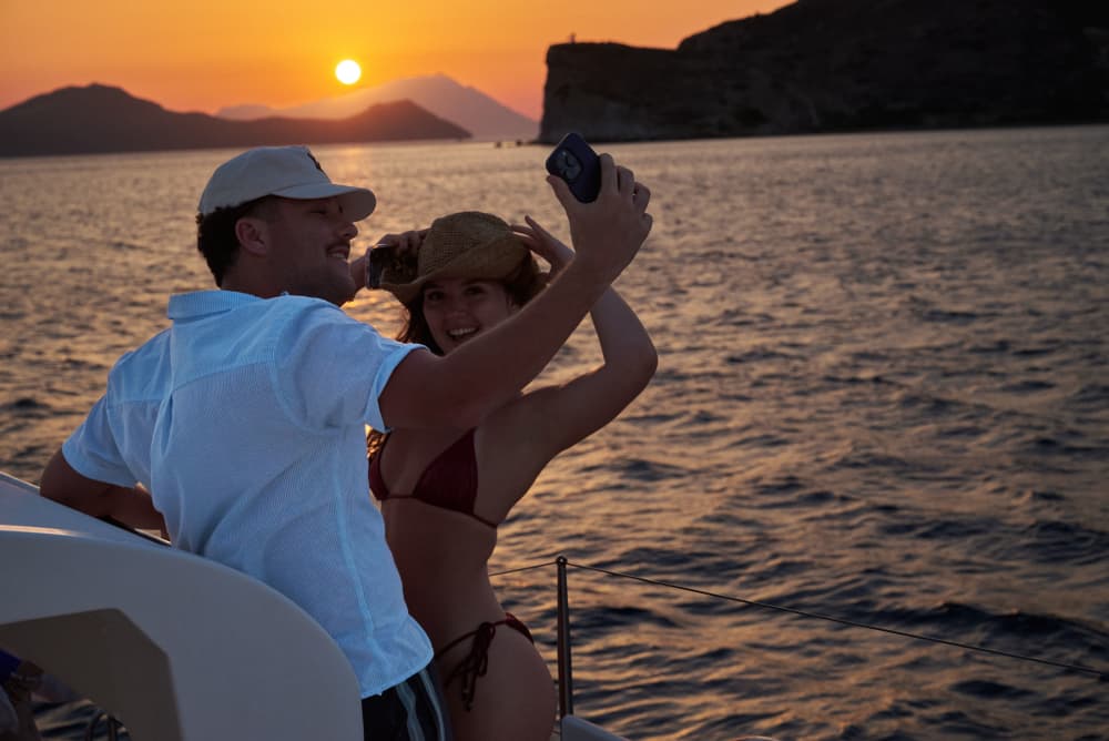 Κρουαζιέρα Lagoon 39-Luxe PM στη Μήλο