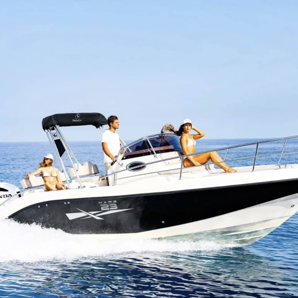 Capri by Private Boat: Luxury and Crystal-Clear Sea
