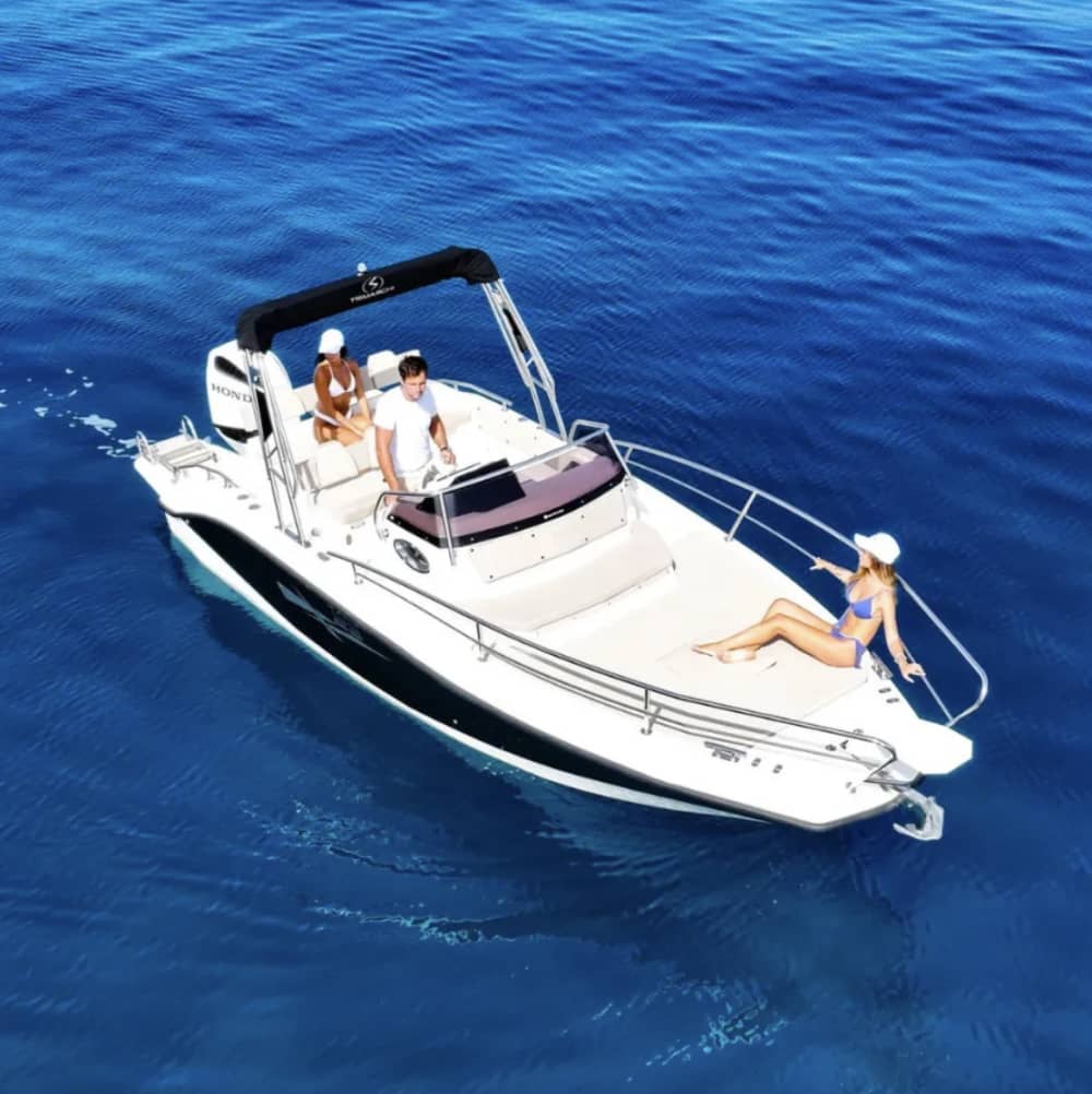 Capri by Private Boat: Luxury and Crystal-Clear Sea