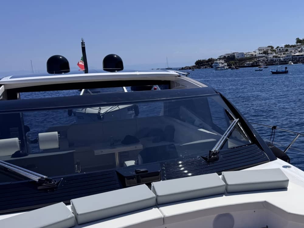 Luksusowa ucieczka na Ischię i Procidę – Rio Sport Coupé 58 Experience
