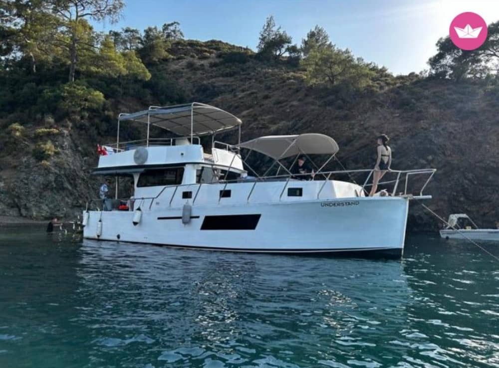 Una giornata a Tarzan Bay, Ciglik Bay e Hillside Bay.