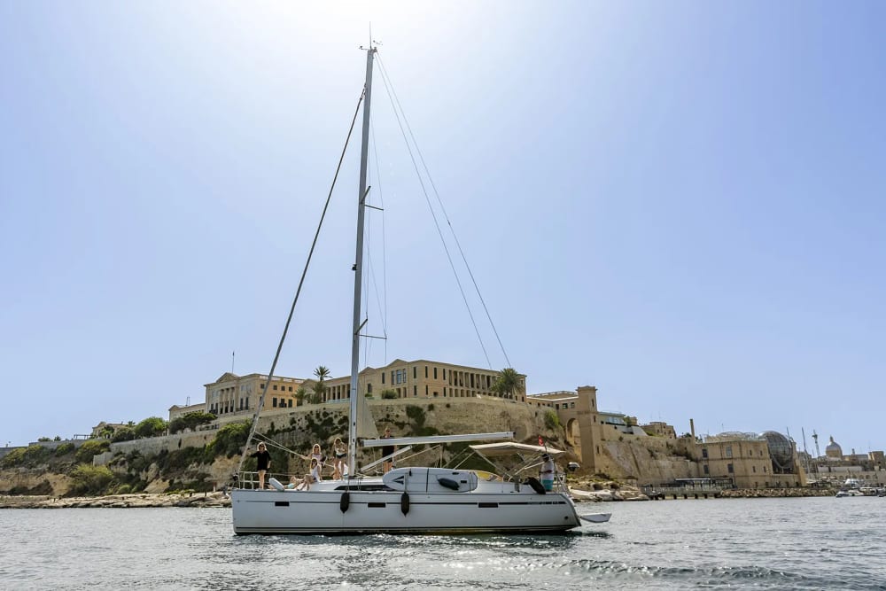 Crociera al tramonto a Malta – Esperienza alle isole di San Paolo