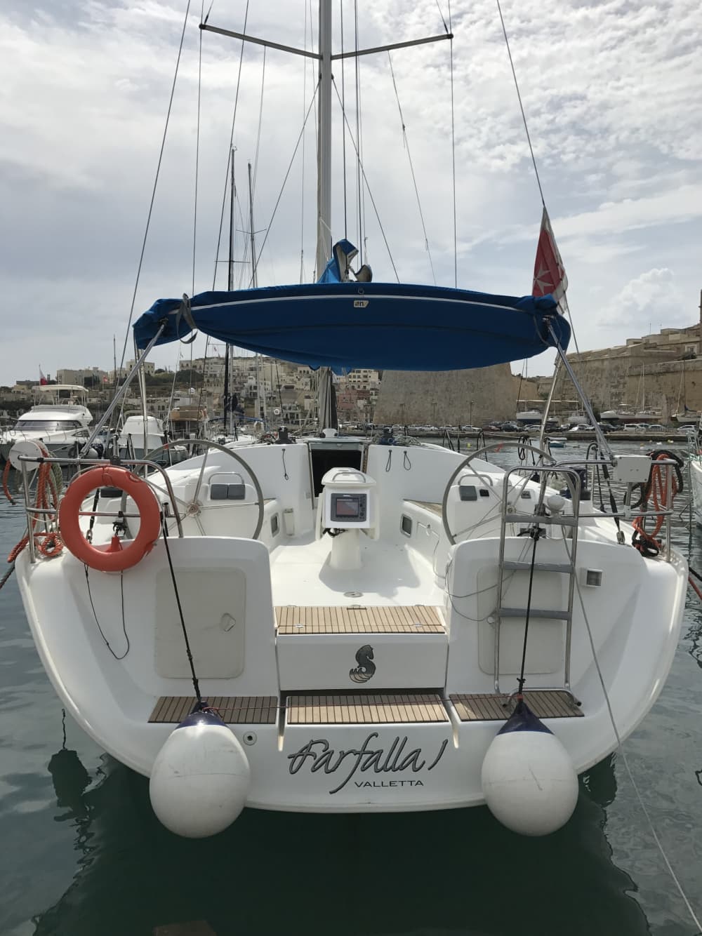 Excursion en bateau à Comino et au Lagon Bleu – Journée complète au départ de Kalkara