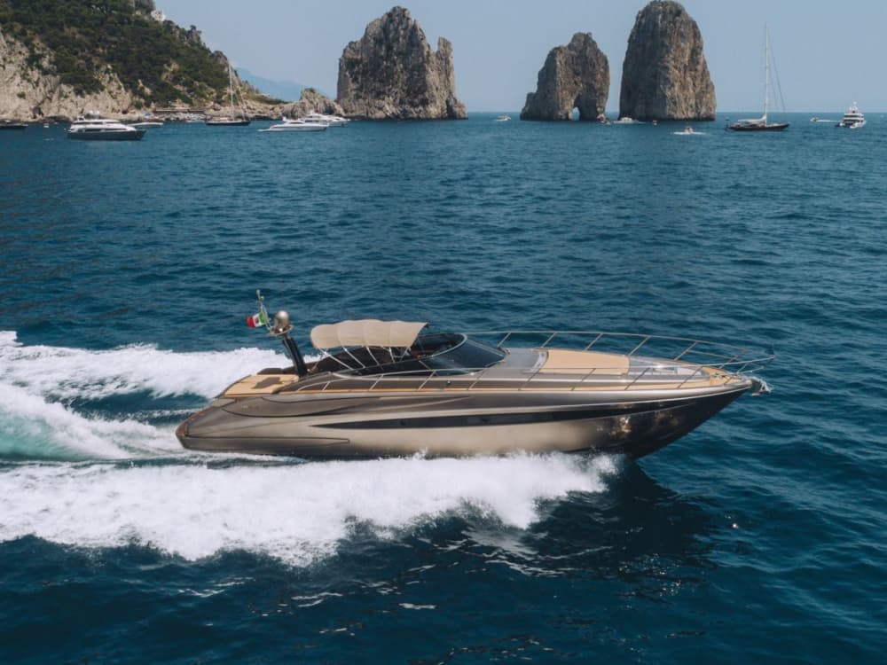 4-Hour Private Tour of Lake Como with Prosecco and Relaxation