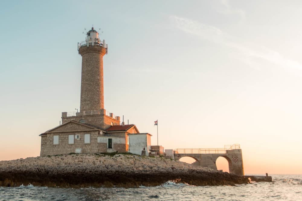 Medulin: Tramonto in motoscafo con faro e vino