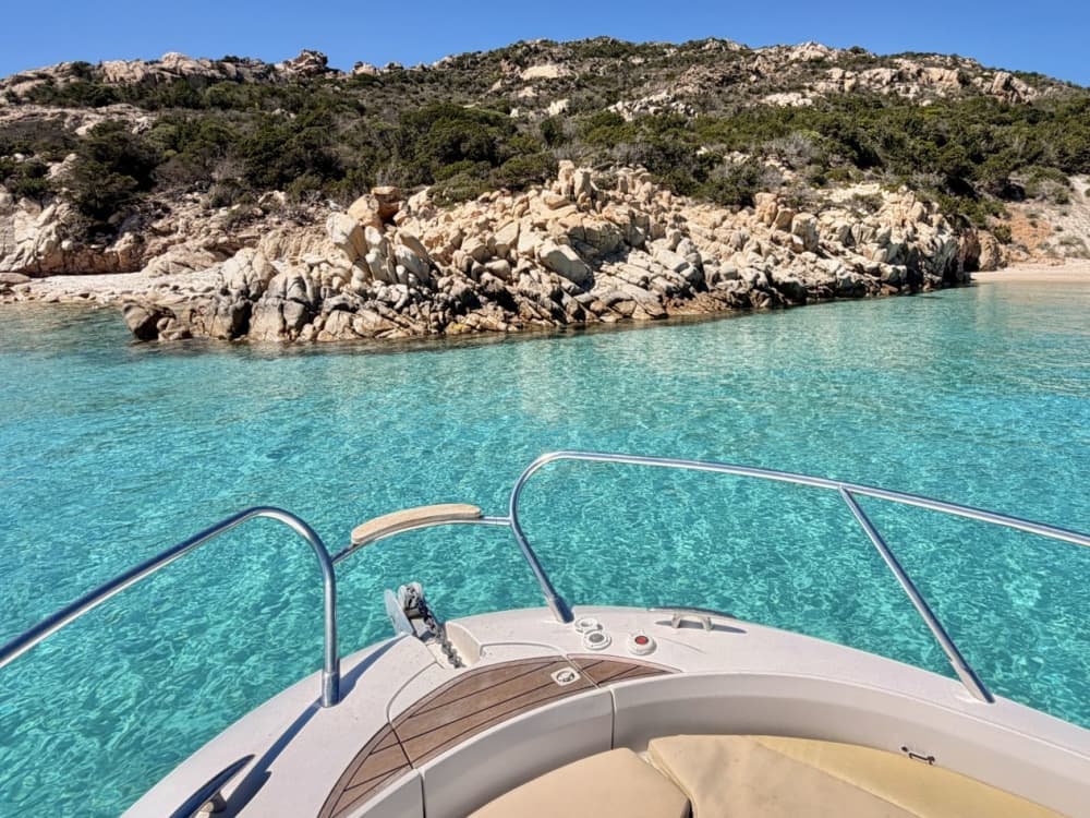 Recorrido por las maravillas de la Costa Esmeralda