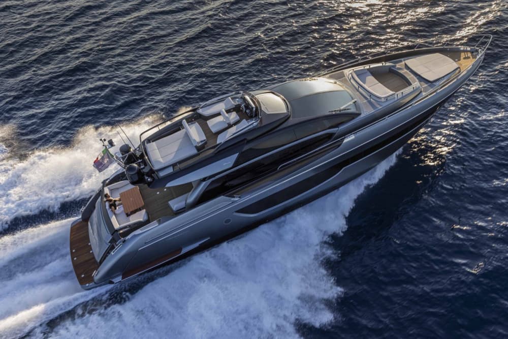 Journée en mer avec skipper – Antibes & Côte d’Azur