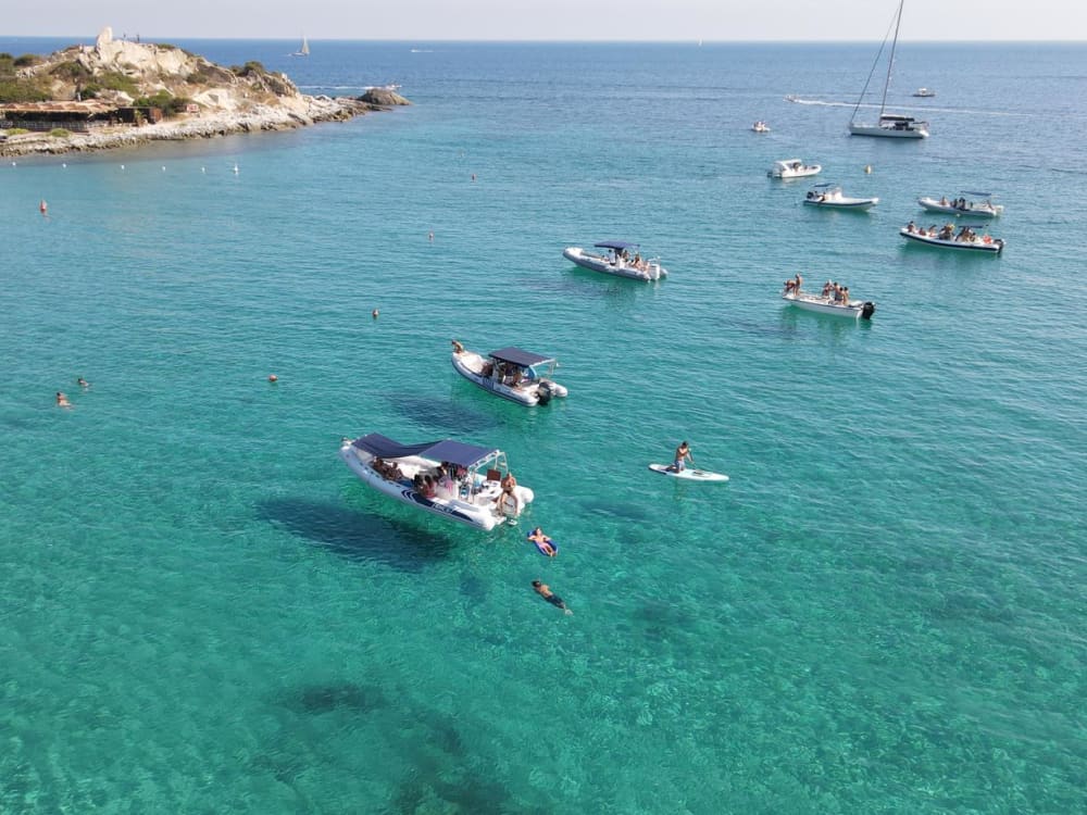Cagliari Boat Tour (8 hours) – Mari Pintau, secret coves and relaxation at sea
