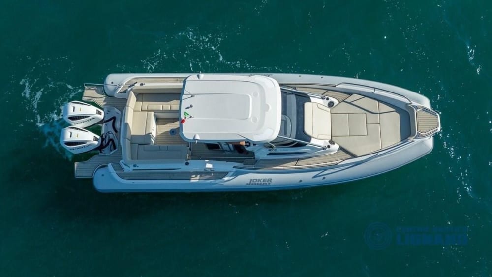 Complete La Maddalena and Caprera Tour – Private Boat Tour