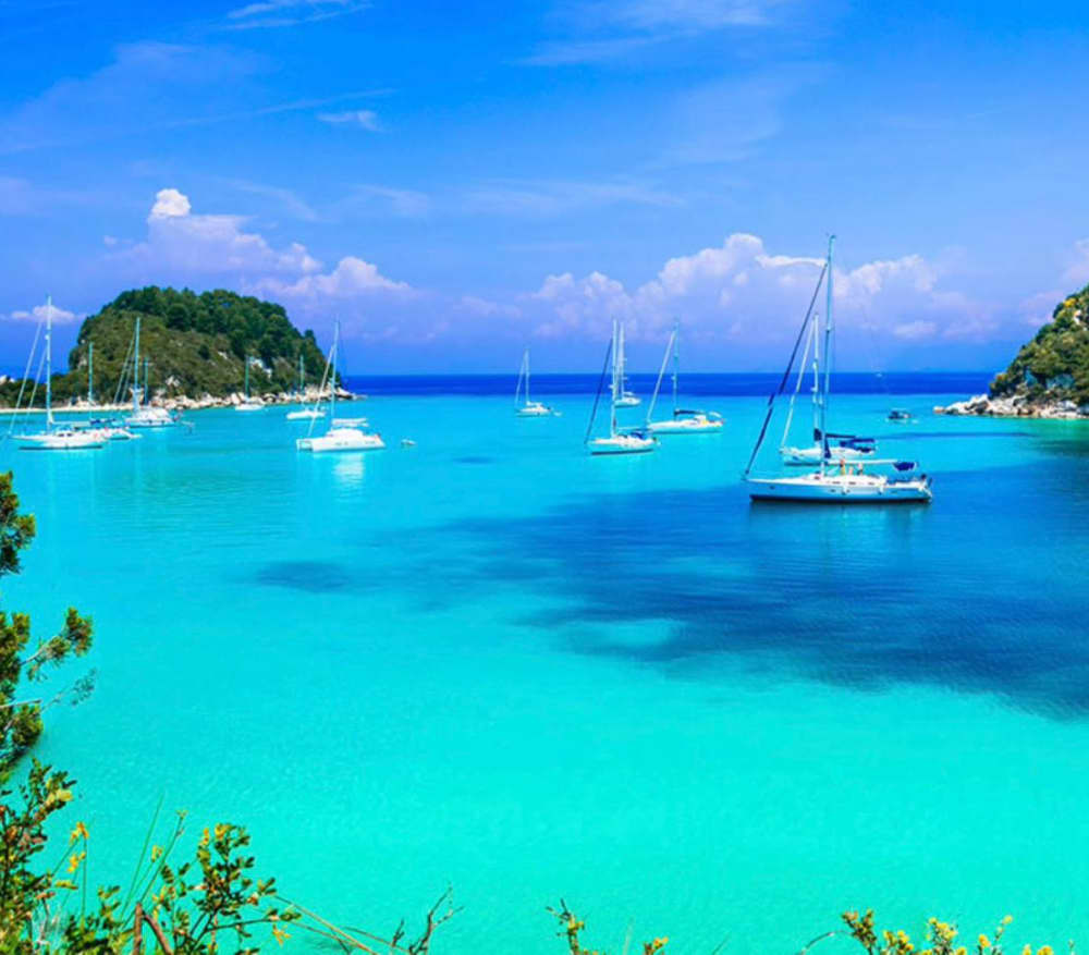 Fuga dall'isola di Paxos: esperienza di crociera di lusso per un'intera giornata.