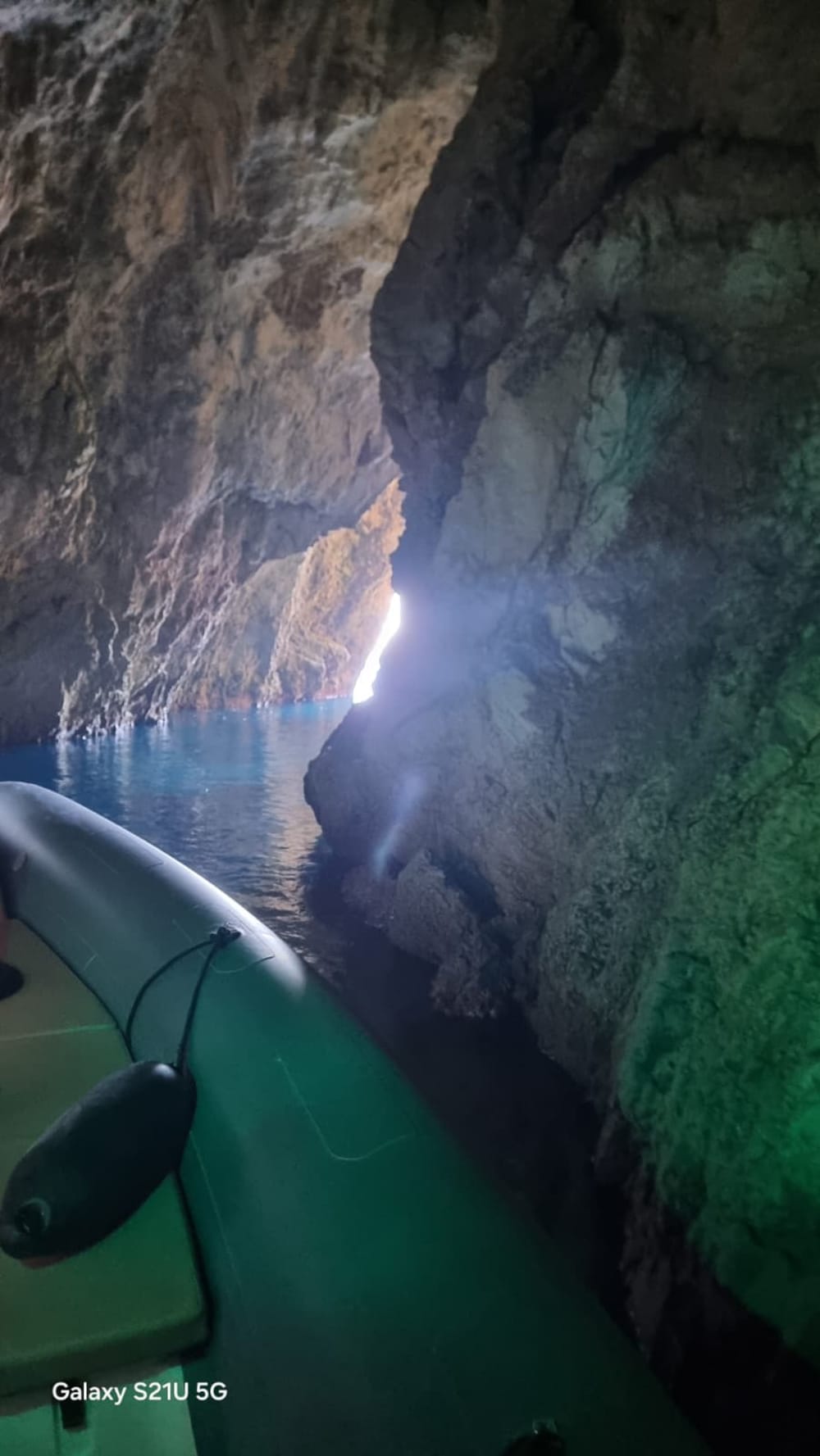 Półdniowa wycieczka łodzią do Trogiru, Błękitnej Laguny i miasta Maslinica