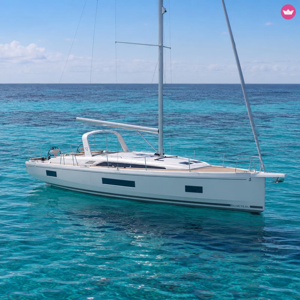 8h - Sail through hidden coves and sunset waters along the Costa Blanca.