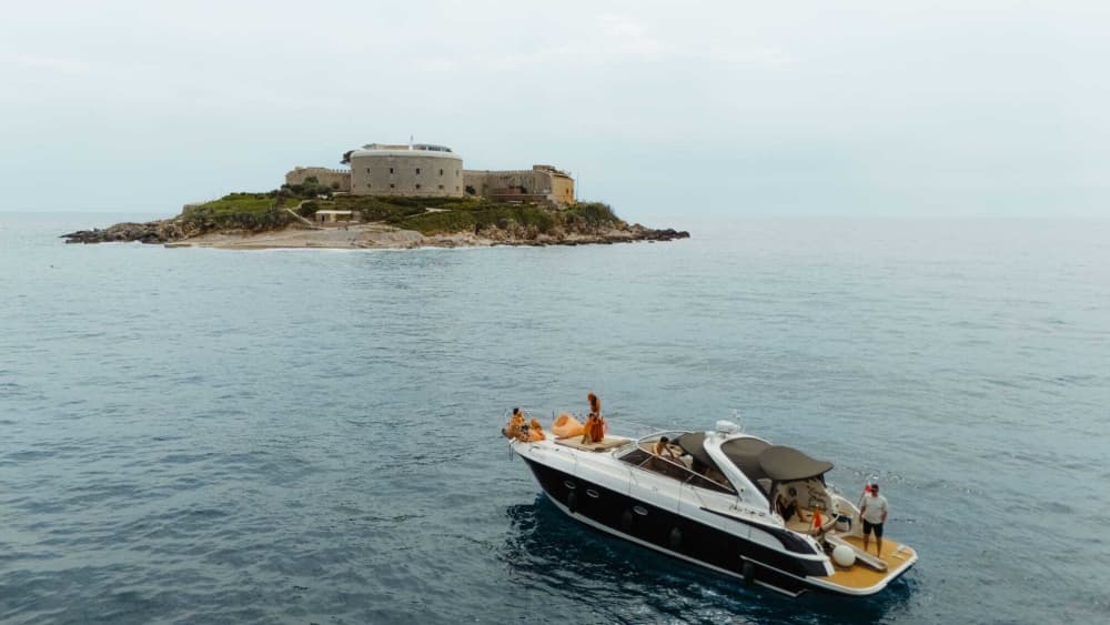 Expérience classique en yacht italien au Monténégro