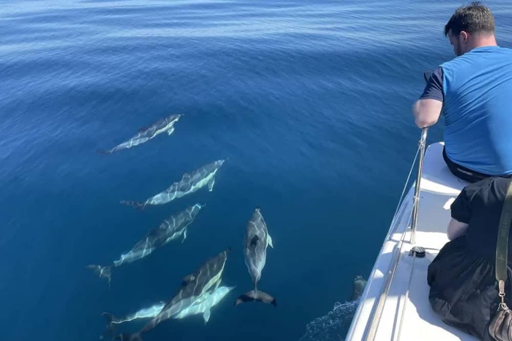 3-Hour Taormina Boat Tour: Isola Bella, Caves, and Snorkeling