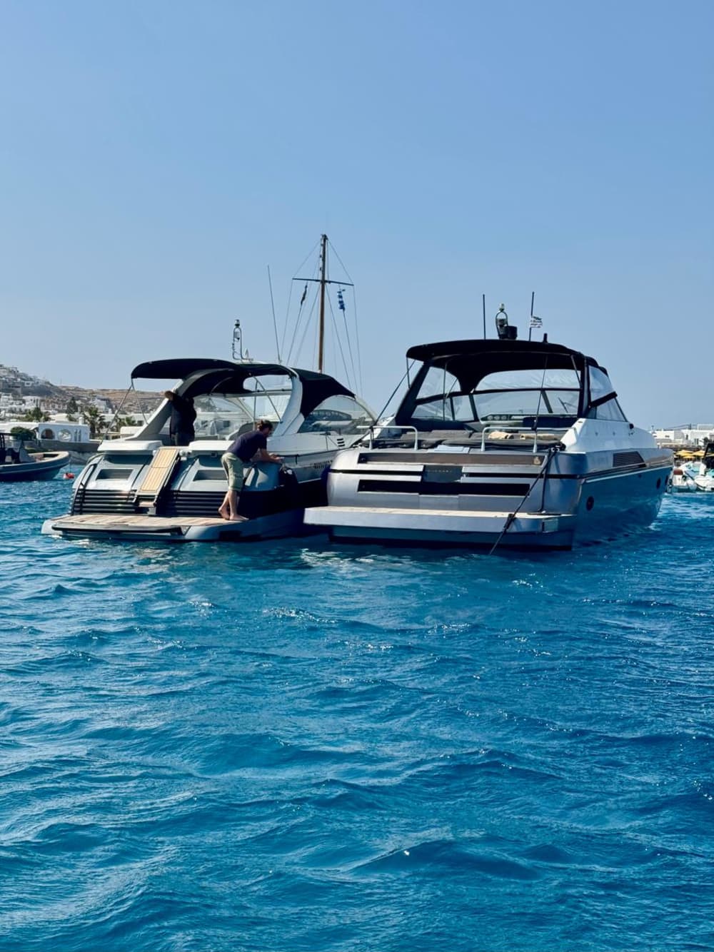 Prywatny rejs: z Mykonos do Santorini – najlepsza przeprawa przez Morze Egejskie