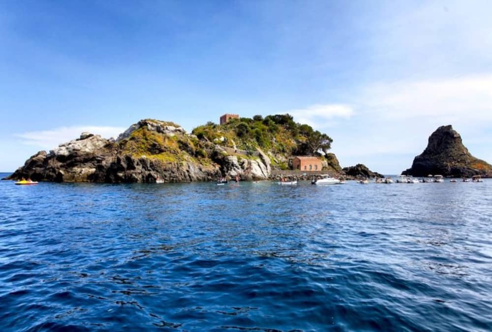 Sunset Sailing Experience con Aperitivo a Catania