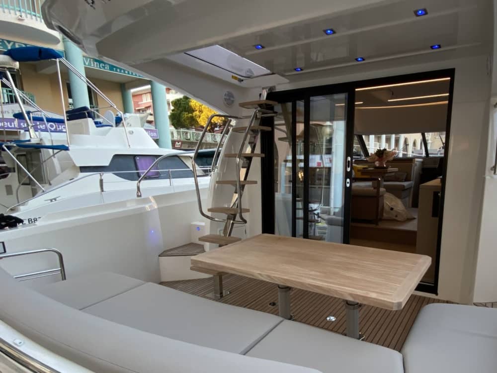 Premium Yacht Day Out departing from Cannes
