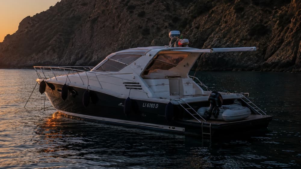 Exclusive tour to the island of Capraia